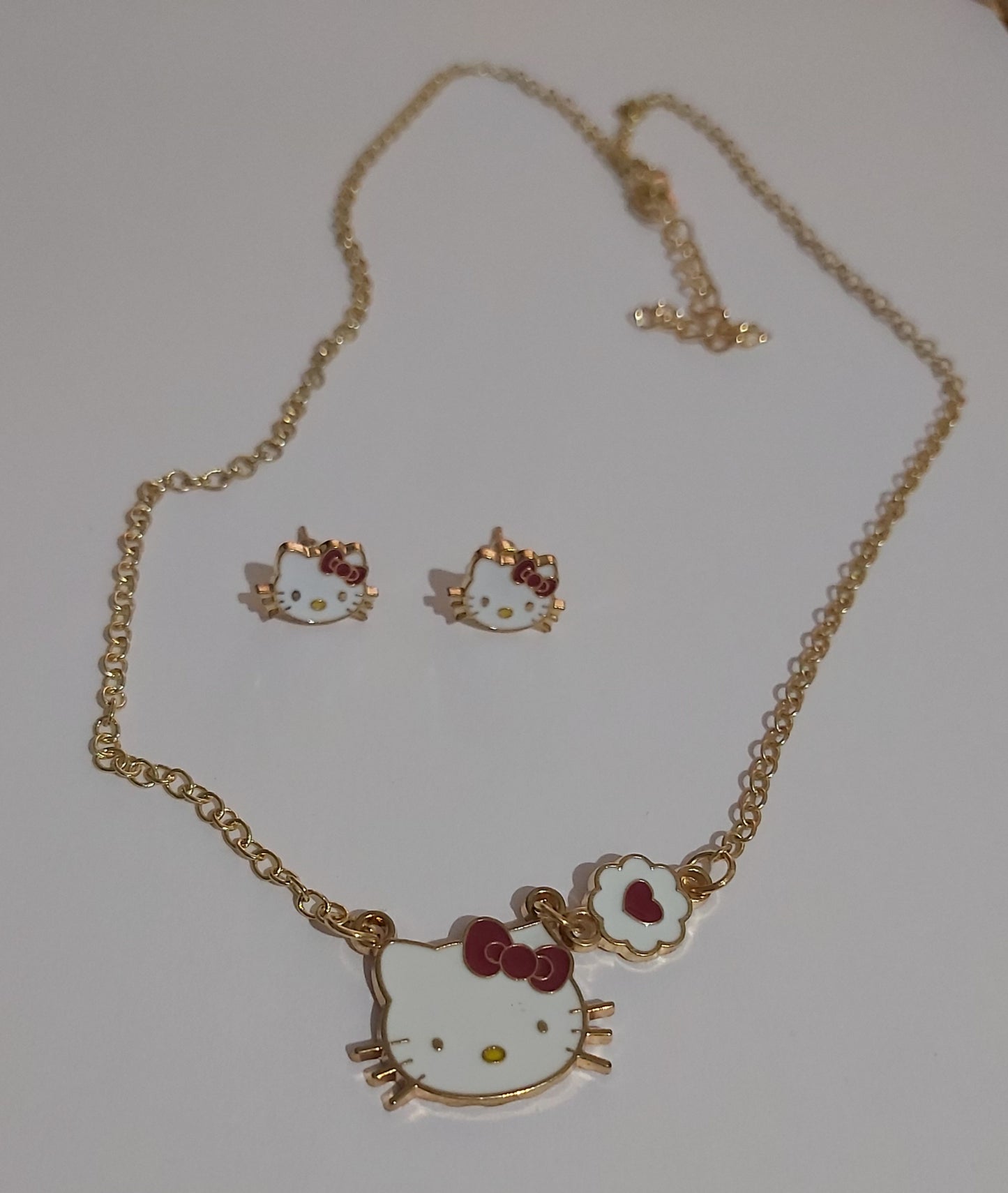 Σετ σκουλαρίκια και κολιέ hello kitty