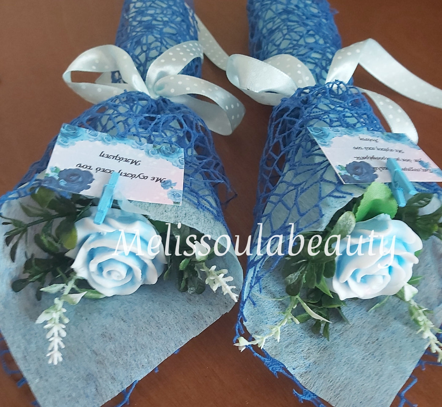 Ανθοδέσμη με ένα τριαντάφυλλο αρωματικό σαπούνι