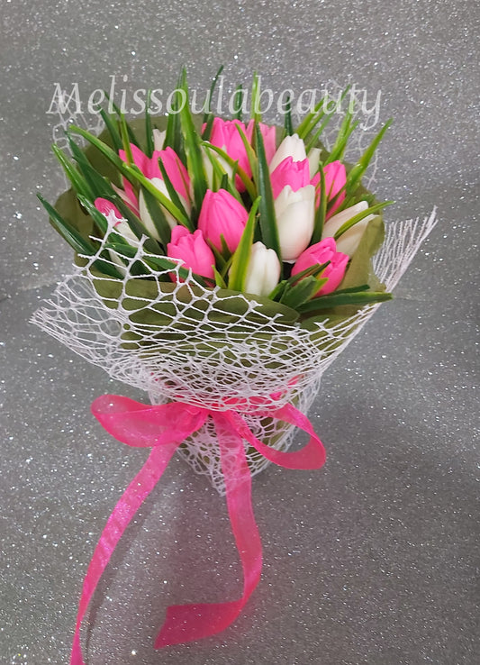 Γλάστρα με τουλίπες σαπουνάκια