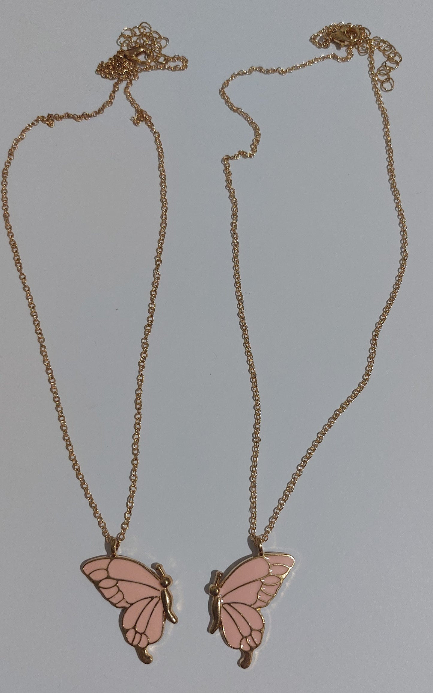 Κολιέ φιλίας με πεταλούδες