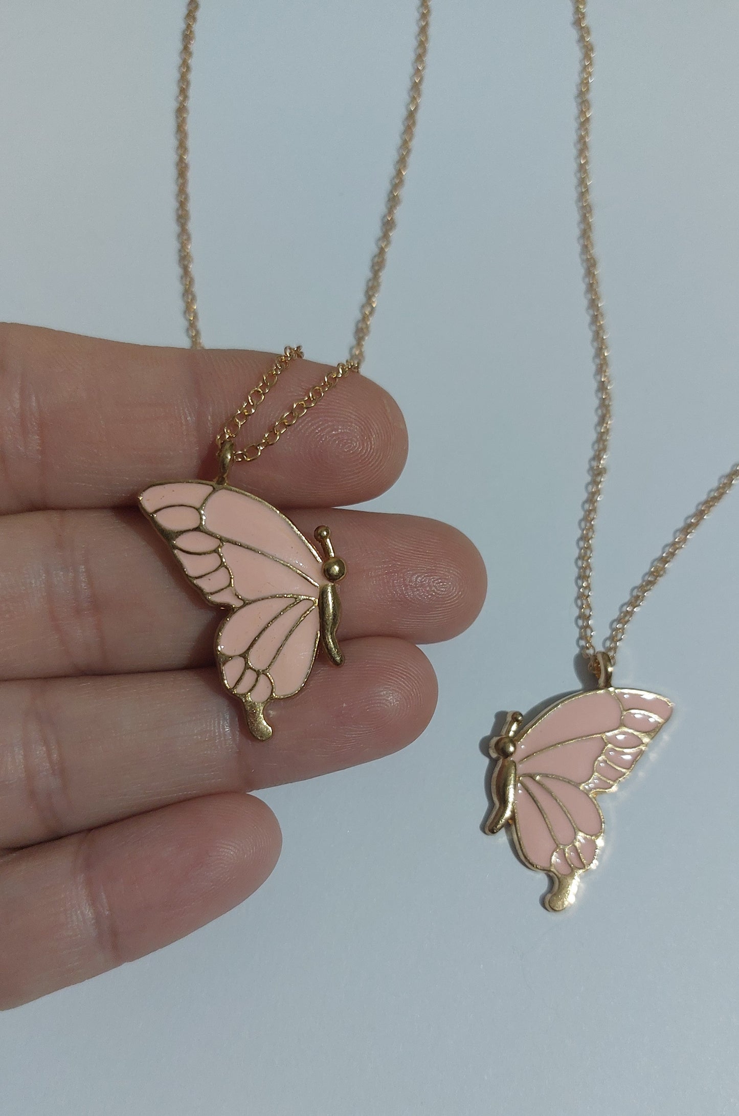 Κολιέ φιλίας με πεταλούδες