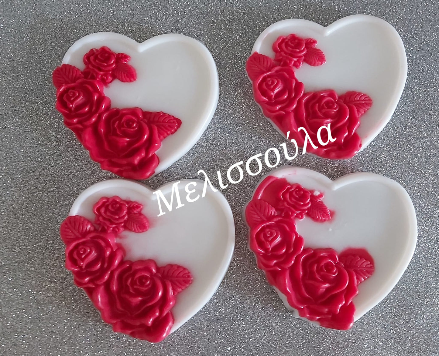 Σαπουνάκι καρδούλα με ανάγλυφα  τριαντάφυλλα