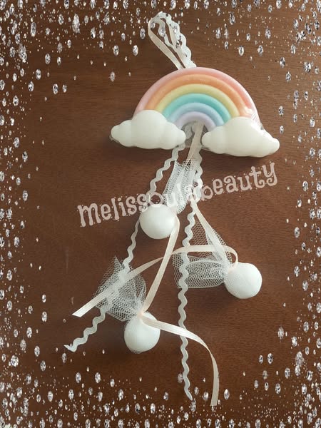 Μπομπονιέρα ουράνιο τόξο αρωματικό σαπουνάκι κρεμαστή
